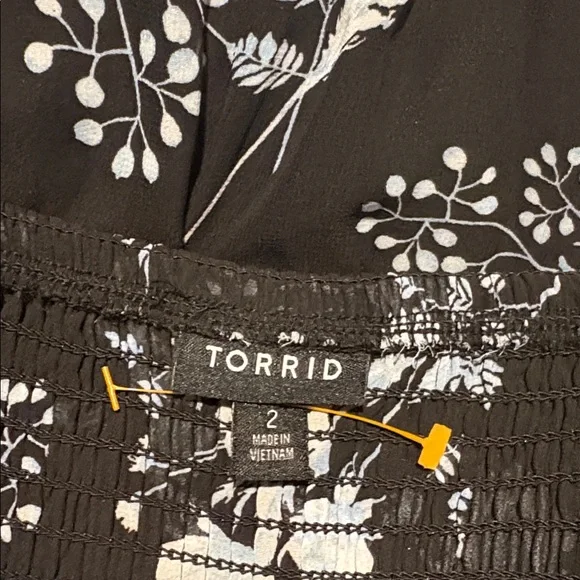 $125 Torrid chiffon pleated dress sz 2 2X 1760 - Picture 6 of 7